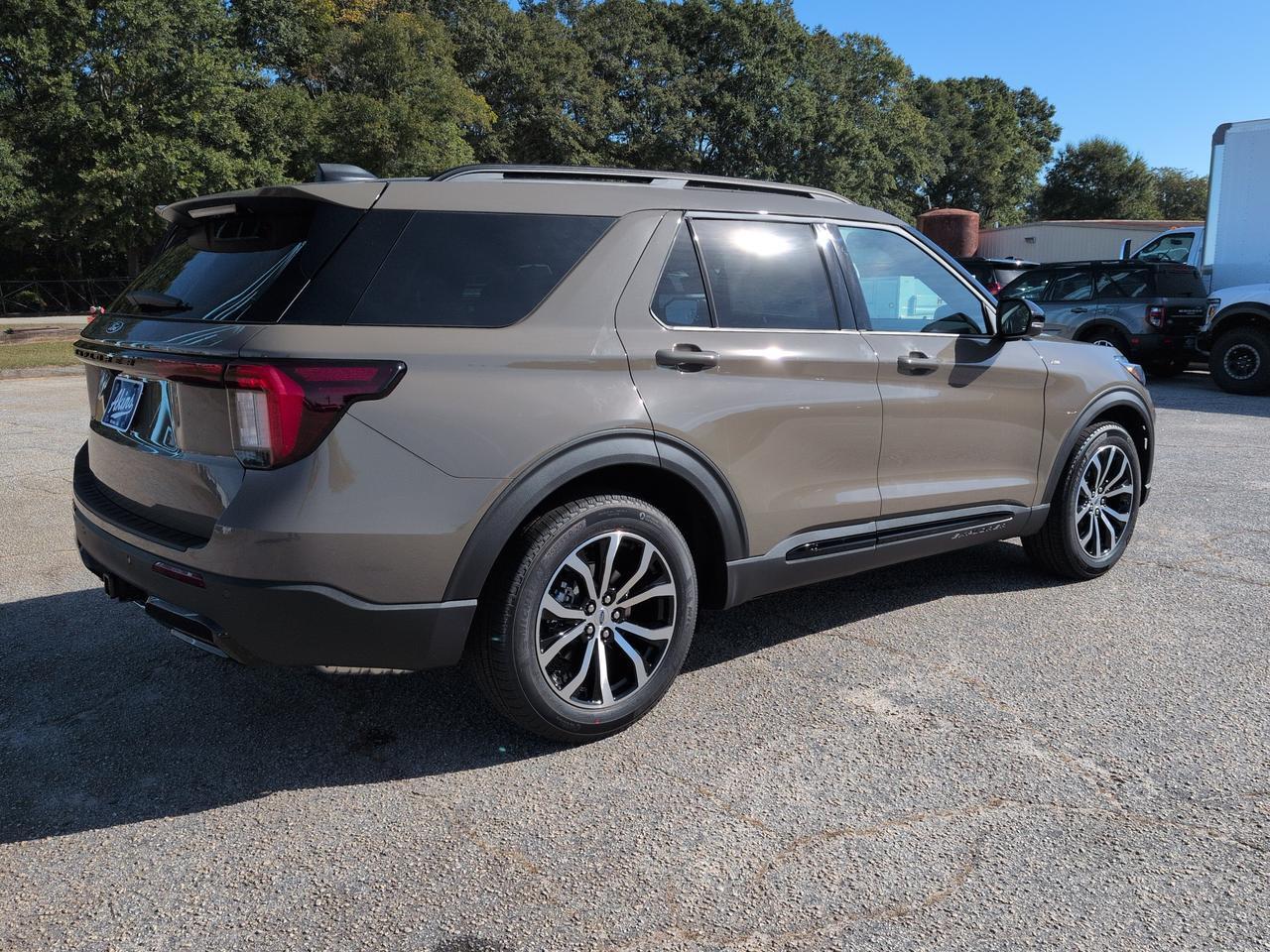 2027 Ford Explorer ST-Line Winder GA