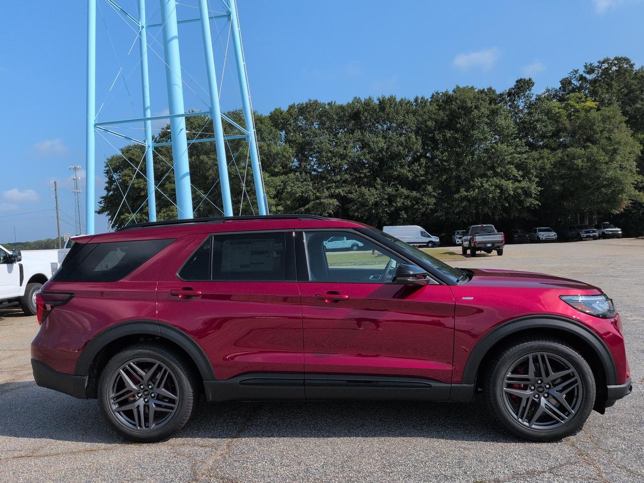 2027 Ford Explorer ST-Line