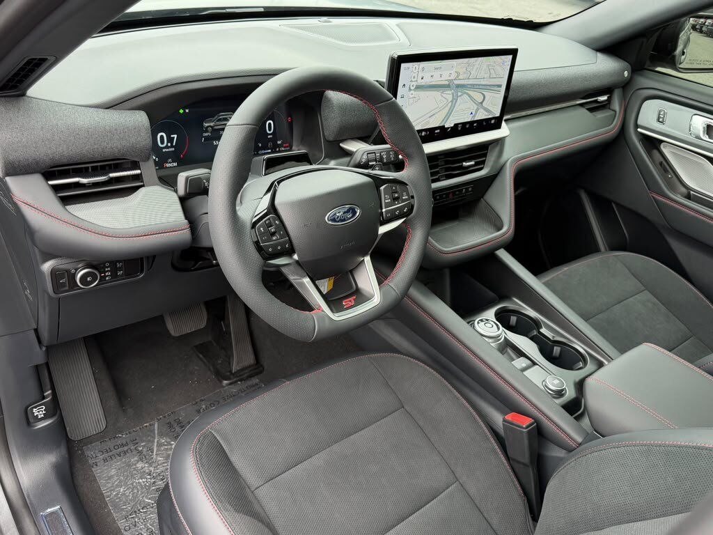 2027 Ford Explorer ST SATIN NICHE PACKAGE Springfield VA