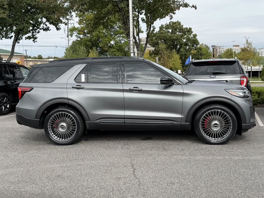 2027 Ford Explorer ST SATIN NICHE PACKAGE Springfield VA