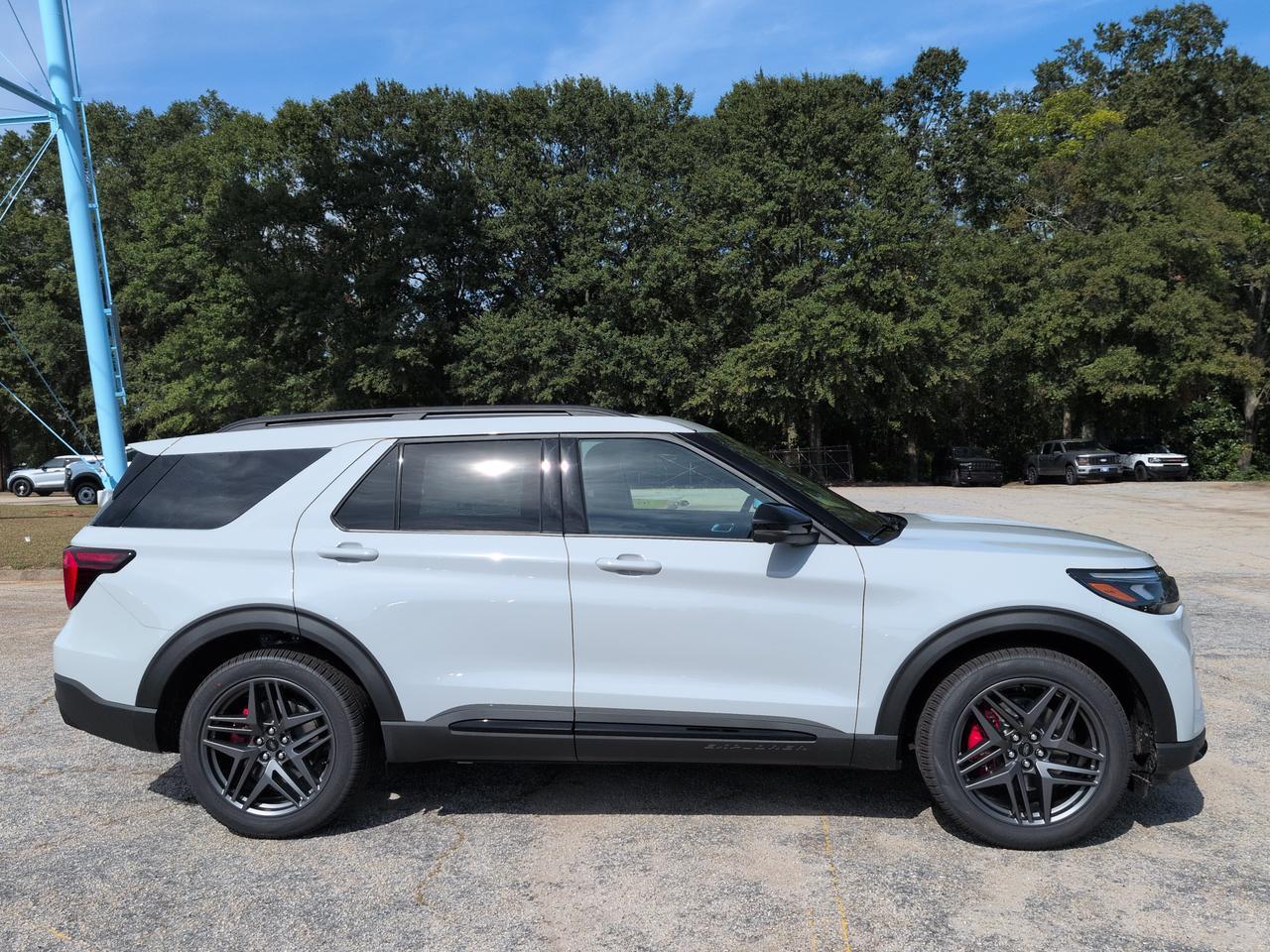 2027 Ford Explorer ST