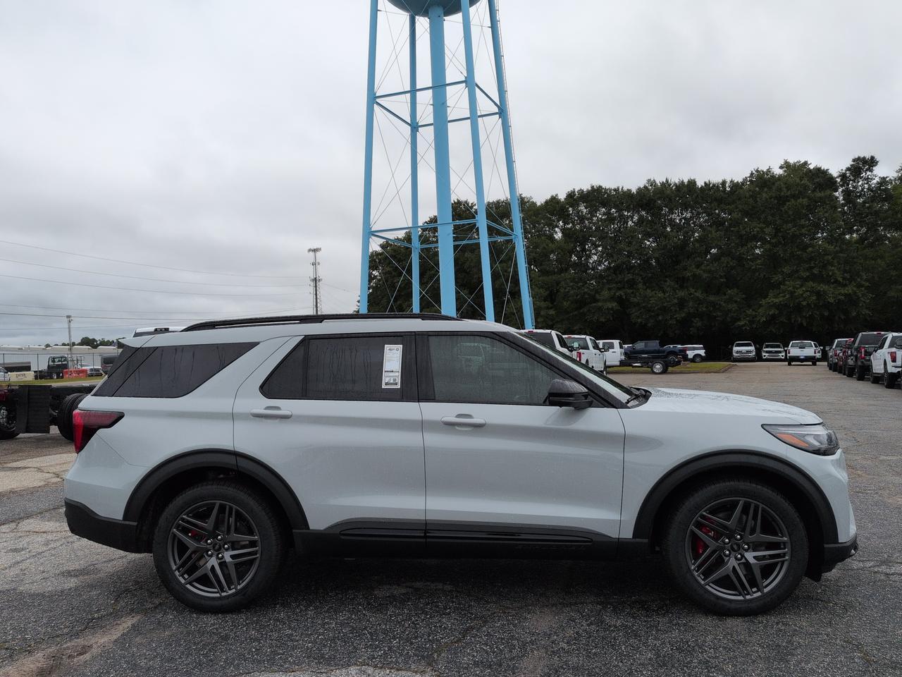 2027 Ford Explorer ST