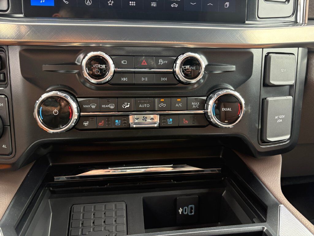 2027 Ford F-250SD King Ranch Hondo TX