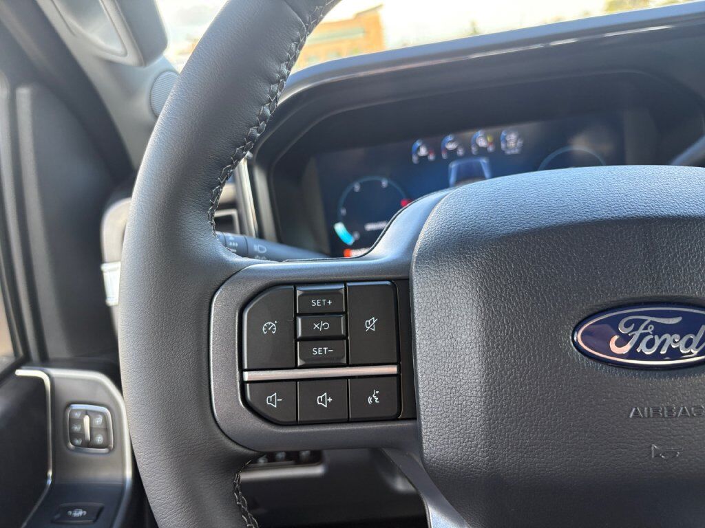 2027 Ford F-250SD Lariat Hondo TX