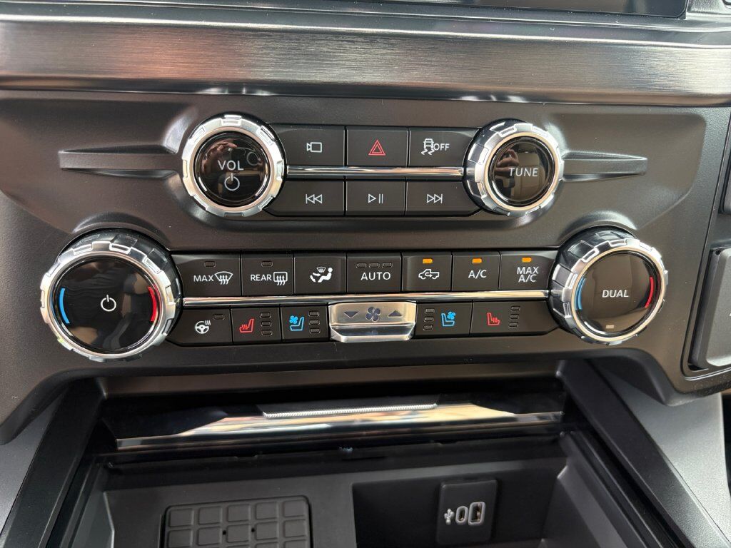 2027 Ford F-250SD Lariat Hondo TX