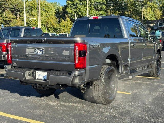 2027 Ford F-250SD Lariat