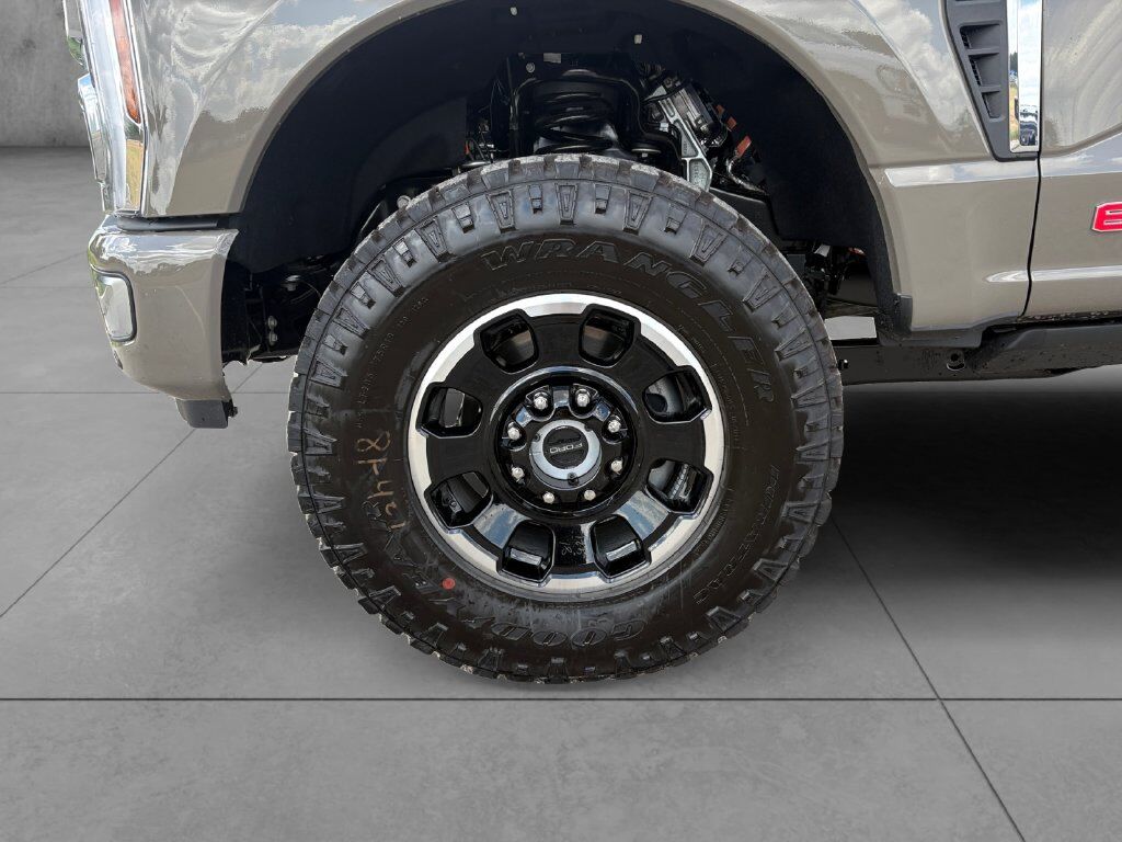 2027 Ford F-250SD Platinum Hondo TX