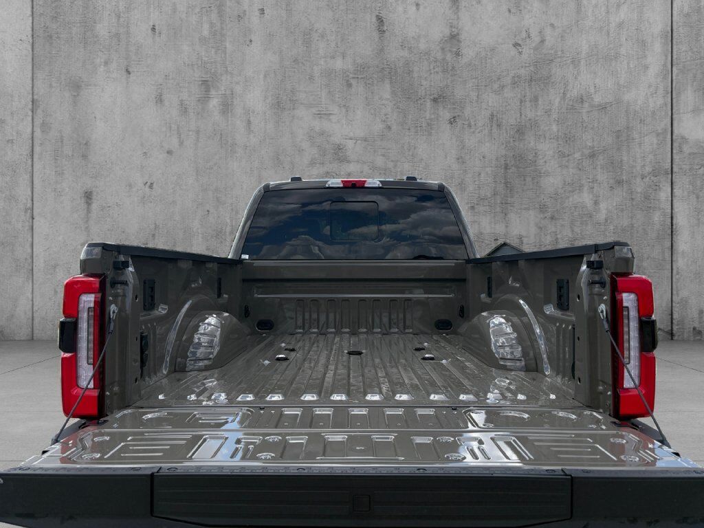 2027 Ford F-250SD Platinum Hondo TX