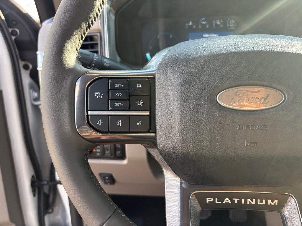 2027 Ford F-250SD Platinum Hondo TX