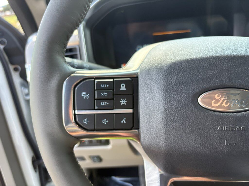 2027 Ford F-250SD Platinum Hondo TX