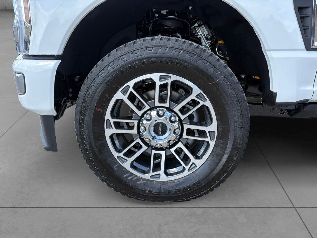 2027 Ford F-250SD Platinum Hondo TX