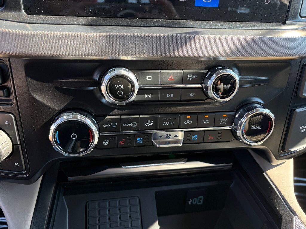 2027 Ford F-250SD Platinum Hondo TX