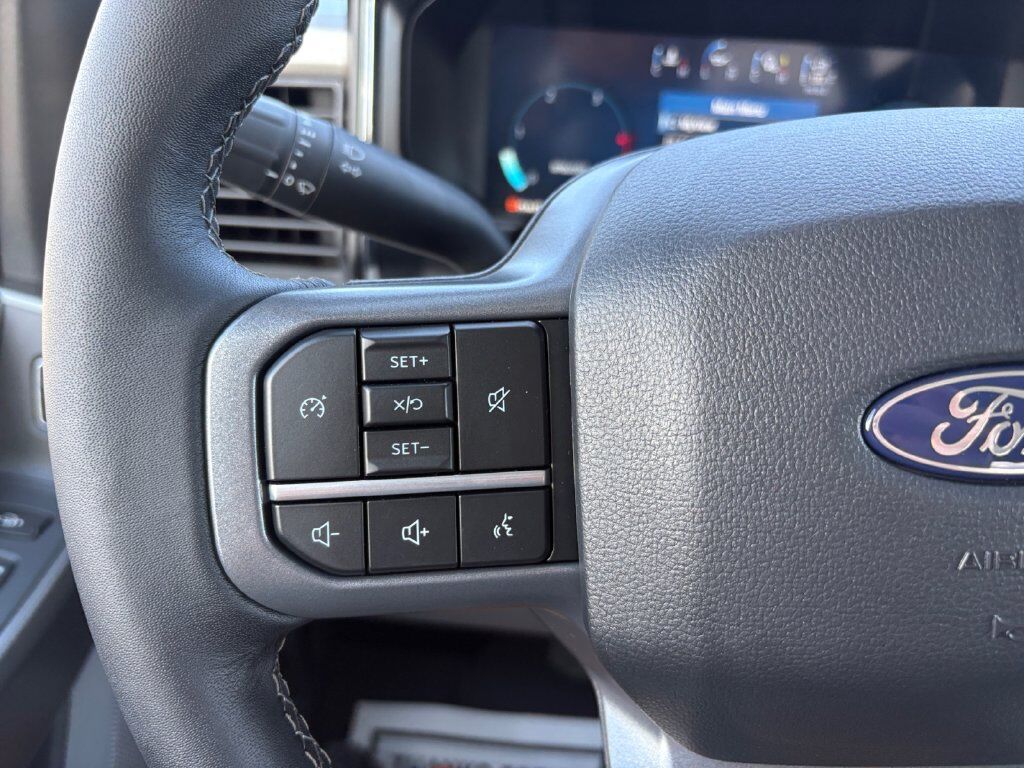 2027 Ford F-250SD XLT Hondo TX