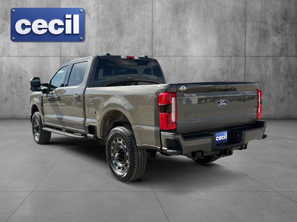 2027 Ford F-250SD XLT Hondo TX