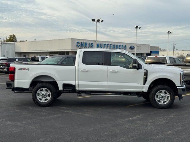 2027 Ford F-250SD XLT