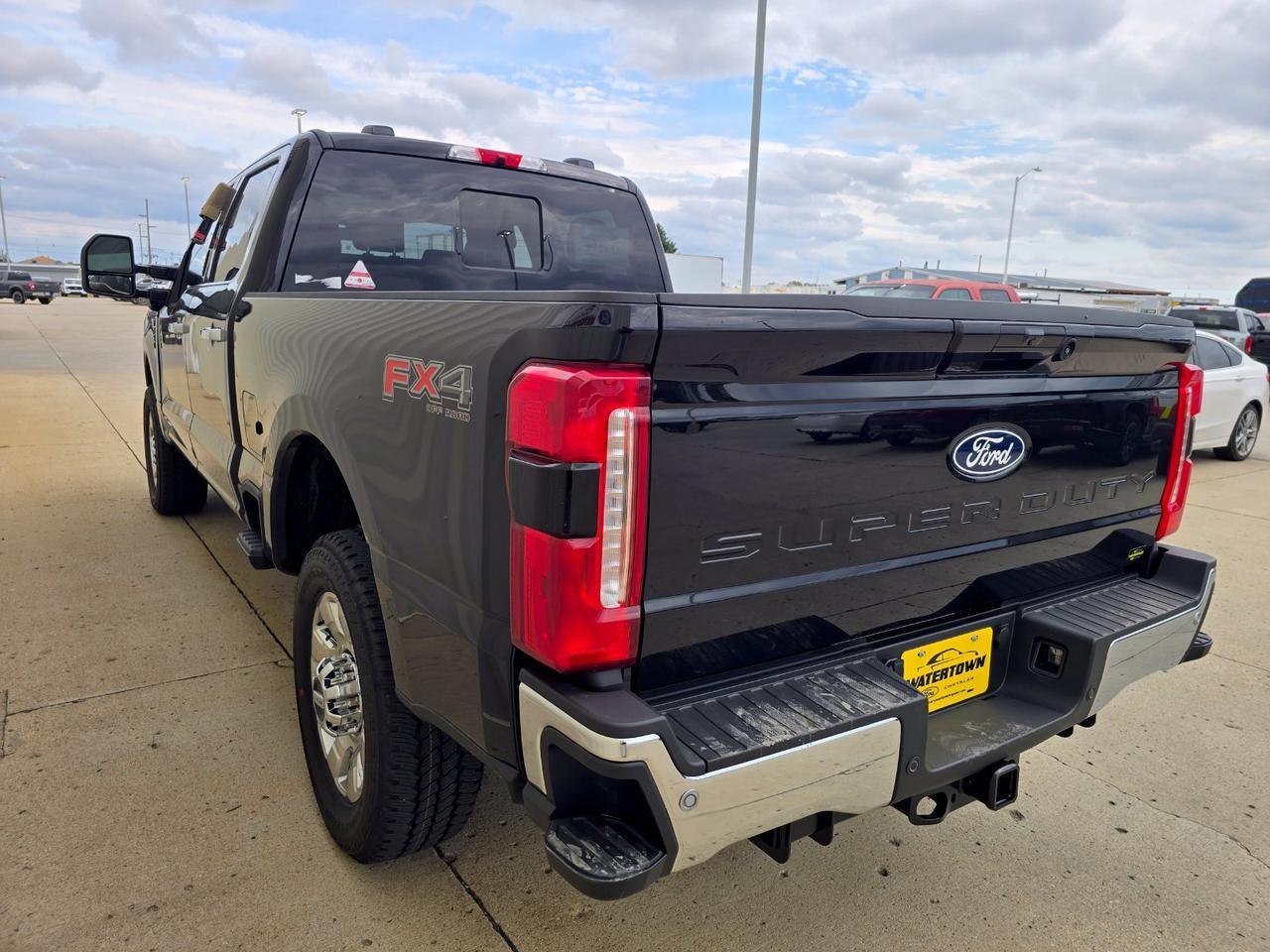 2027 Ford F-350SD Lariat Watertown SD