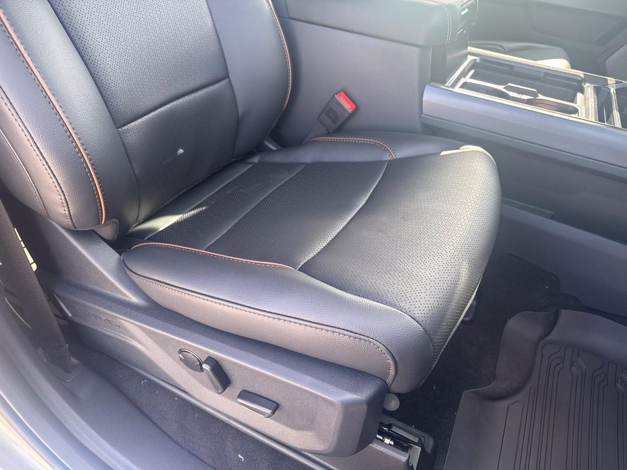 2027 Ford F-350SD Lariat Watertown SD