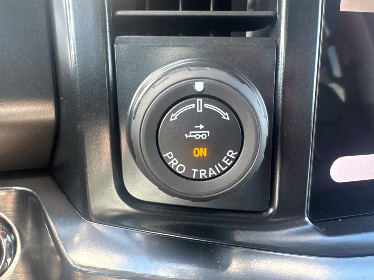 2027 Ford F-350SD Lariat Watertown SD