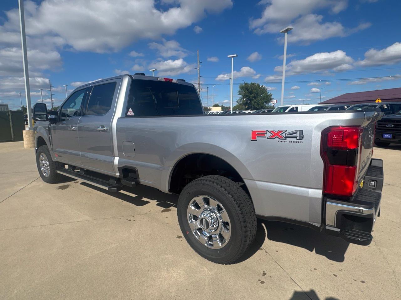 2027 Ford F-350SD Lariat Watertown SD