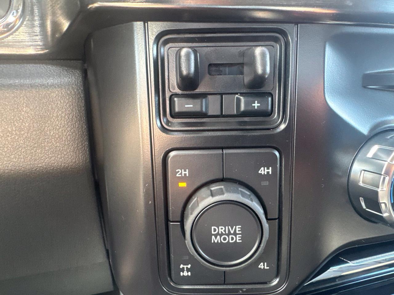 2027 Ford F-350SD Lariat Watertown SD