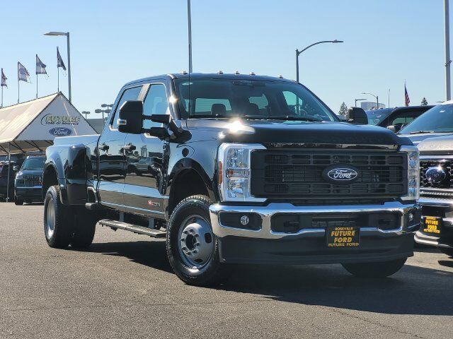 2027 Ford F-350SD XL
