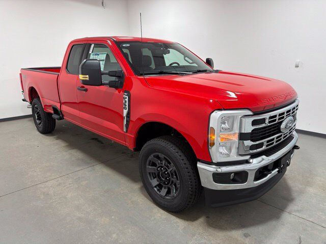 2027 Ford F-350SD XLT Pine River MN