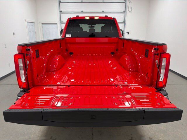 2027 Ford F-350SD XLT Pine River MN