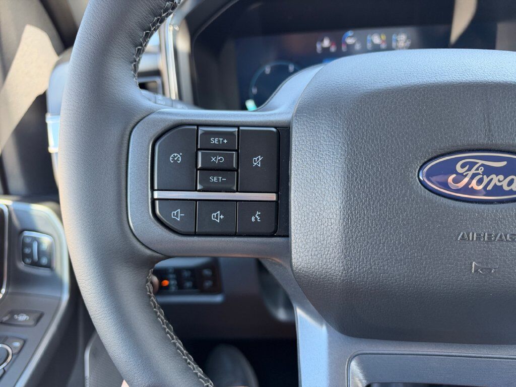 2027 Ford F-450SD Hondo TX