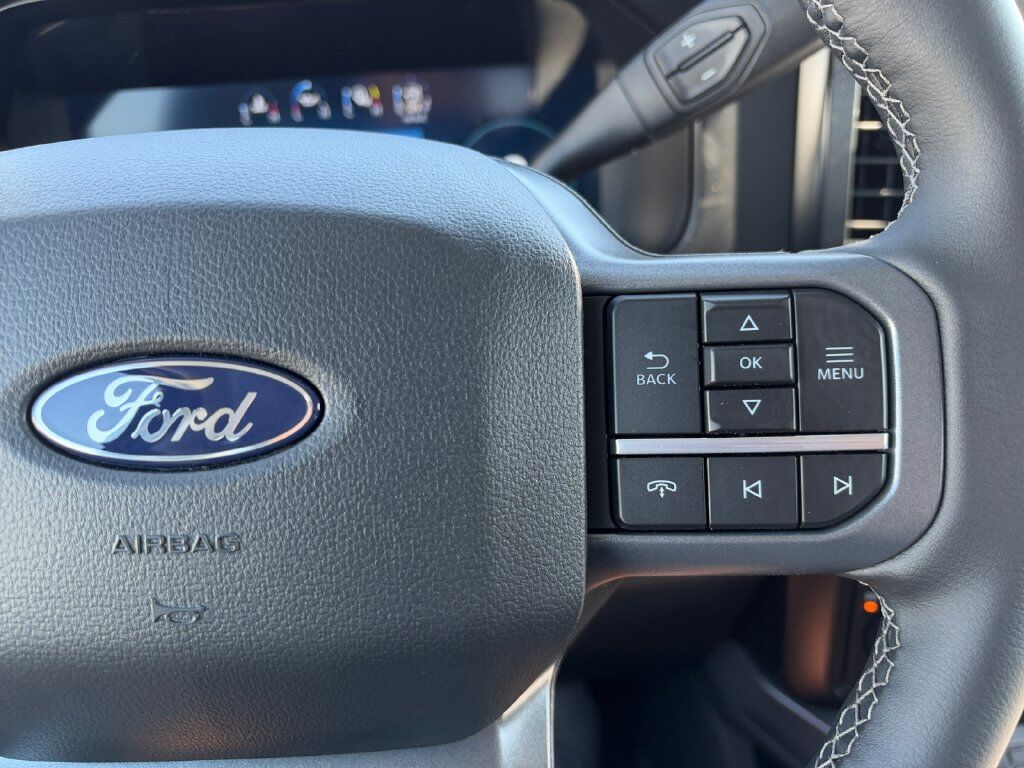 2027 Ford F-450SD Hondo TX