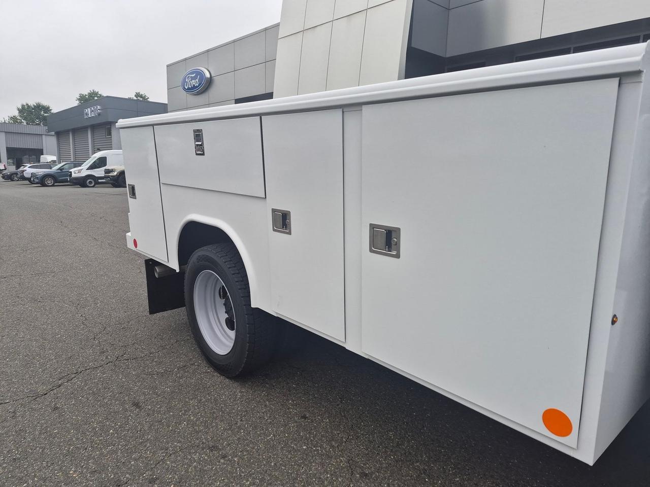 2027 Ford F-450SD XL SERVICE BODY Warrenton VA