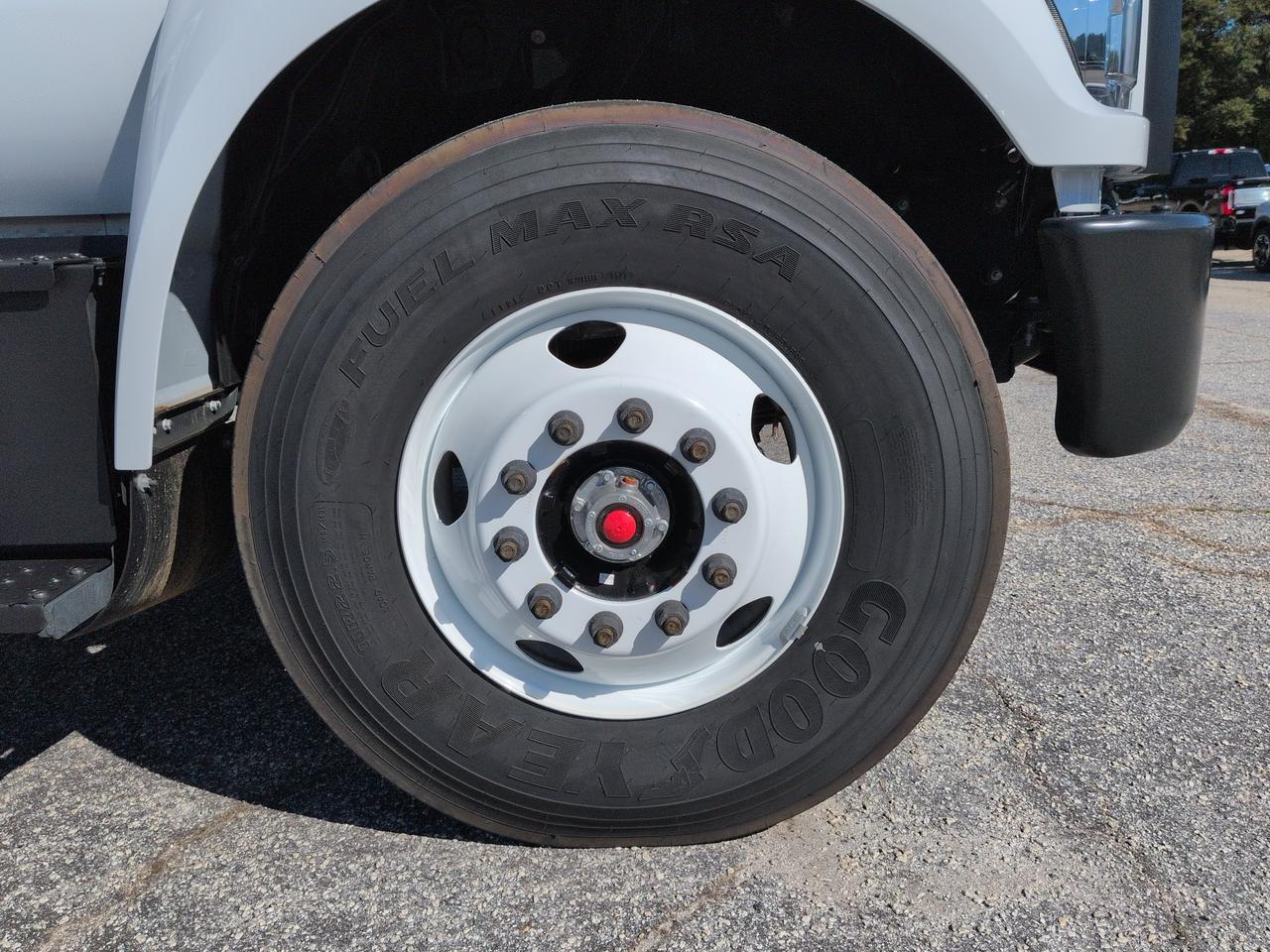 2027 Ford F-650 Box Truck Winder GA