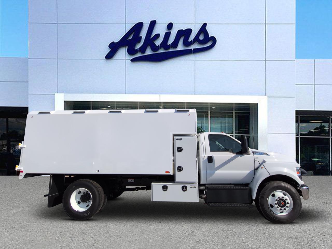 2027 FORD F-750 HGT