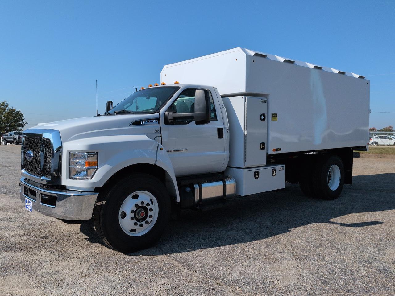 2027 Ford F-750 Chipper Truck Winder GA