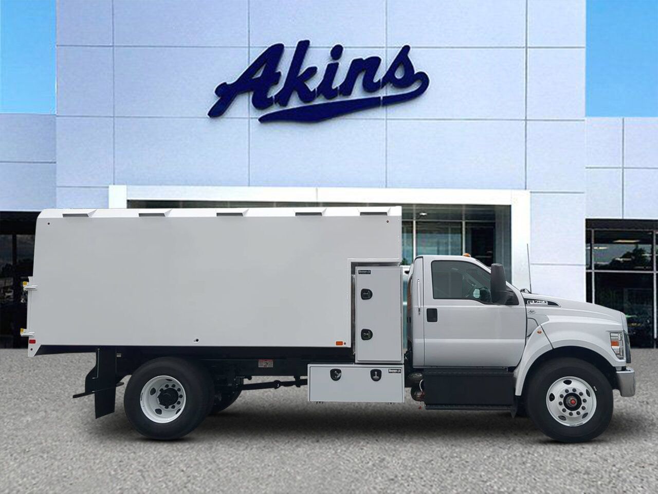 2027 Ford F-750