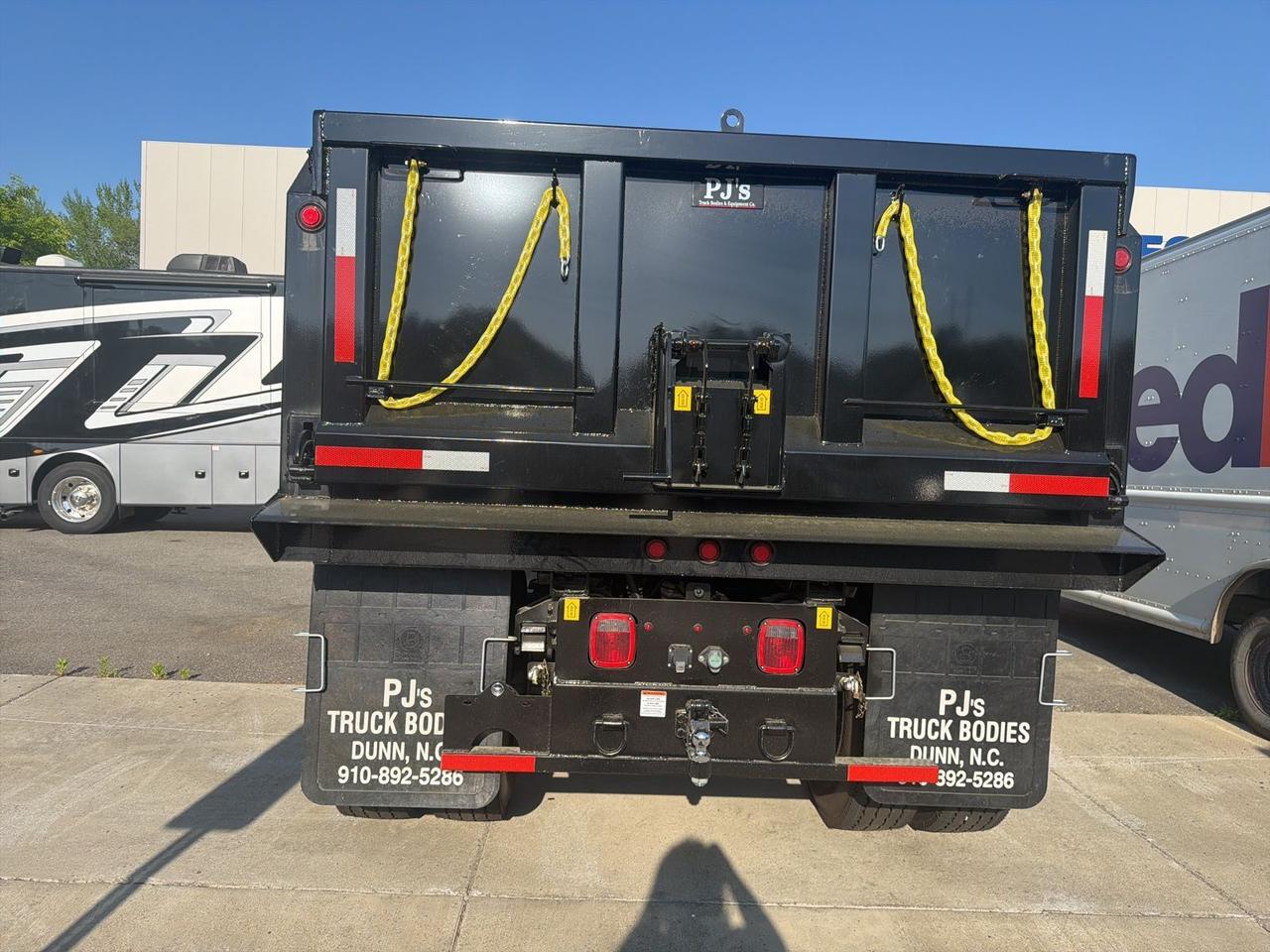2027 Ford F-750SD Base Ashland VA