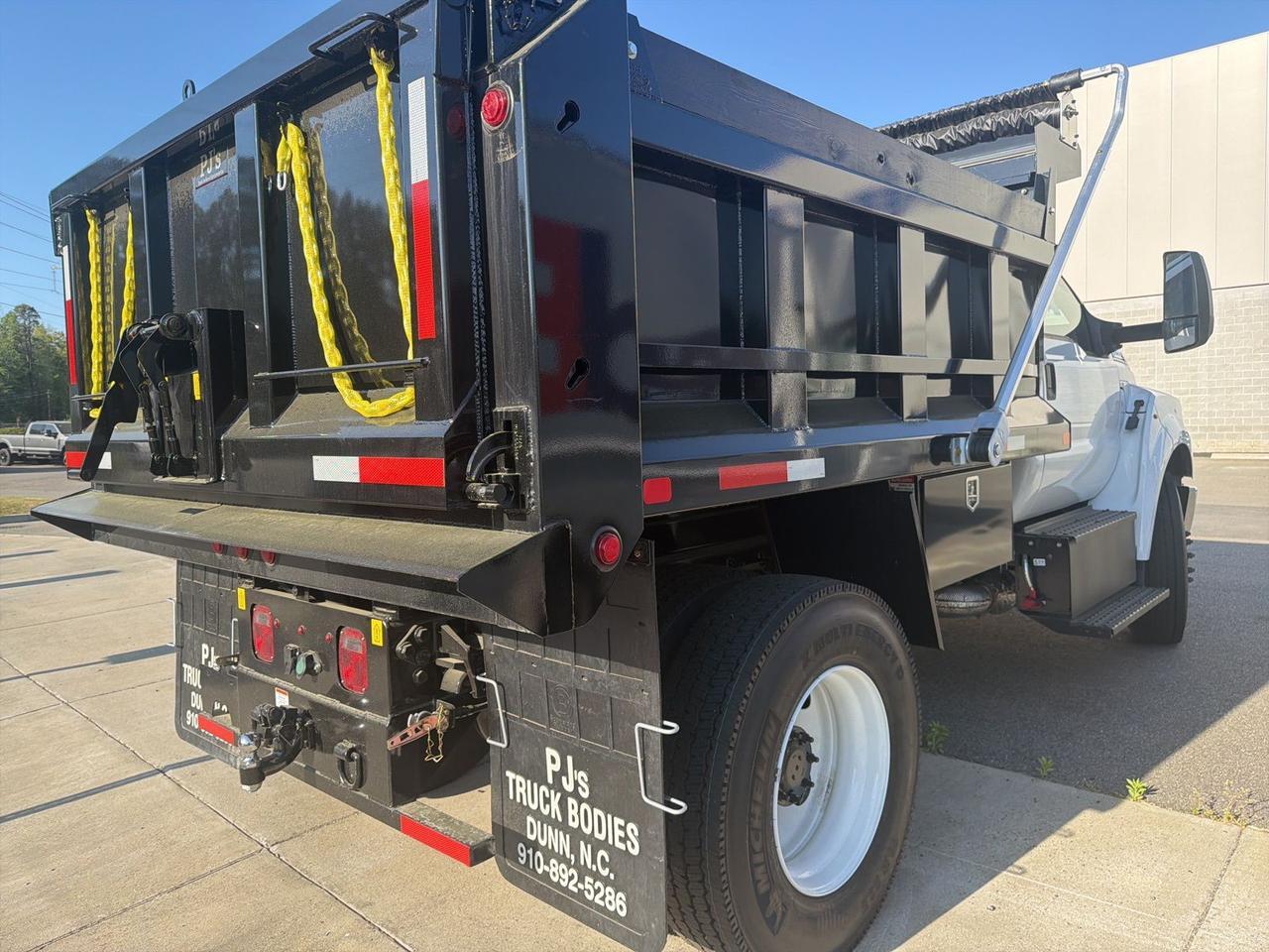 2027 Ford F-750SD Base Ashland VA