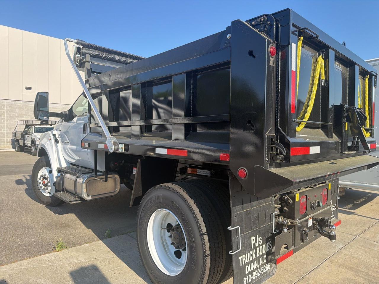 2027 Ford F-750SD Base Ashland VA