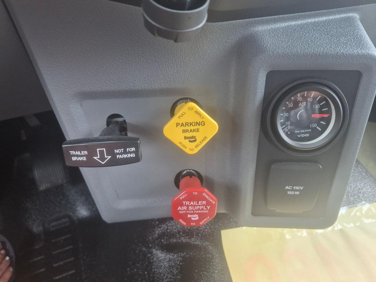 2027 Ford F-750SD Base Warrenton VA
