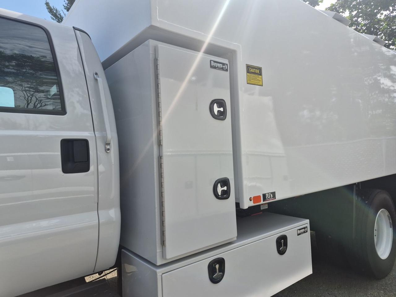 2027 Ford F-750SD Base Warrenton VA