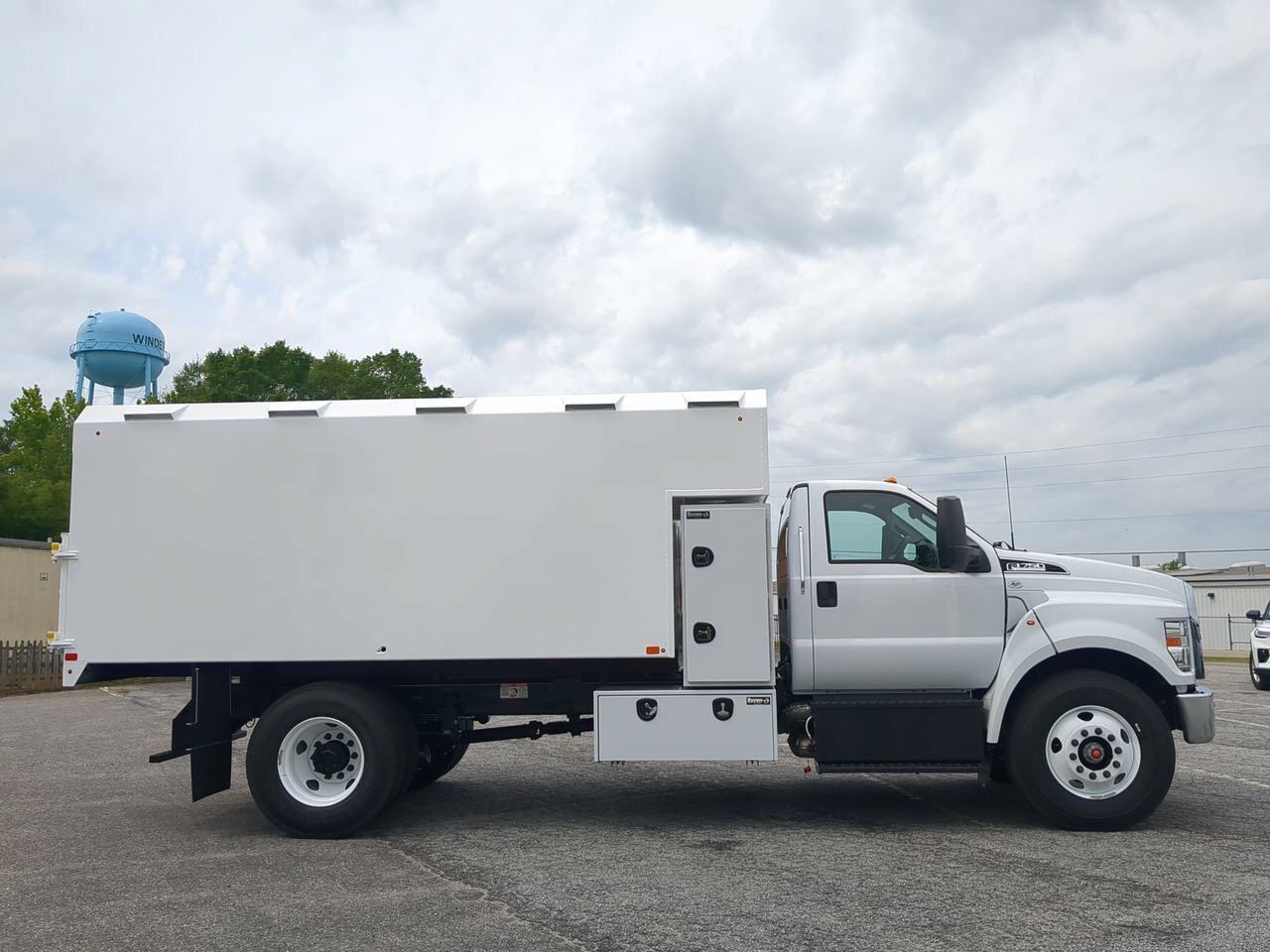 2027 Ford F750 Chipper Truck Appleton WI