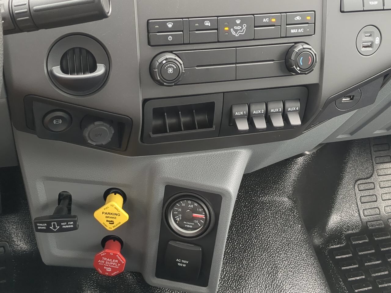 2027 Ford F750 Chipper Truck Appleton WI