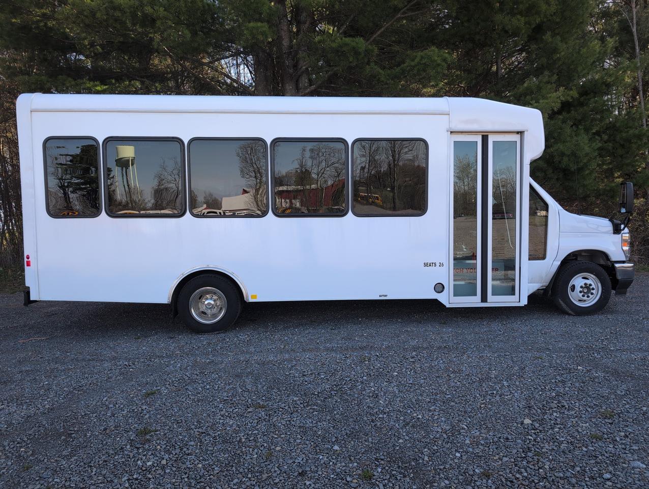 2027 Ford HLE HLE COACH Johnstown NY