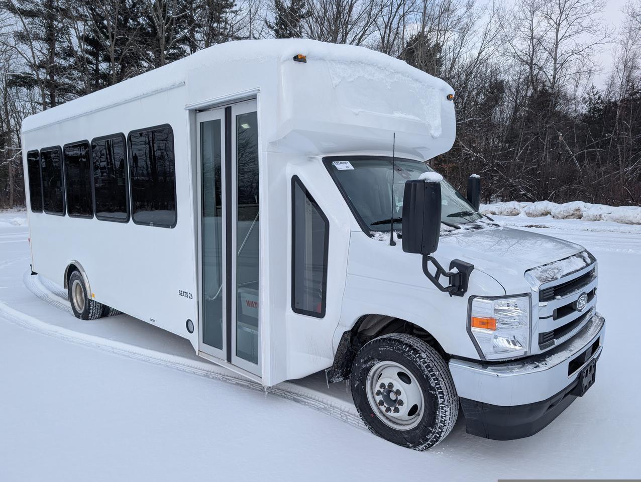 2027 Ford HLE HLE COACH Johnstown NY