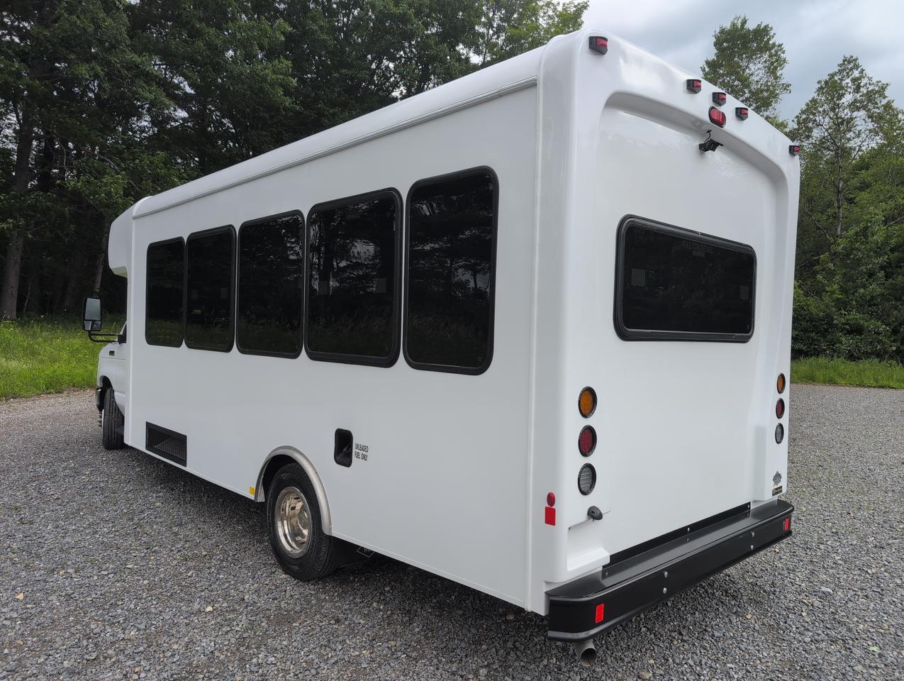 2027 Ford HLE HLE COACH Johnstown NY
