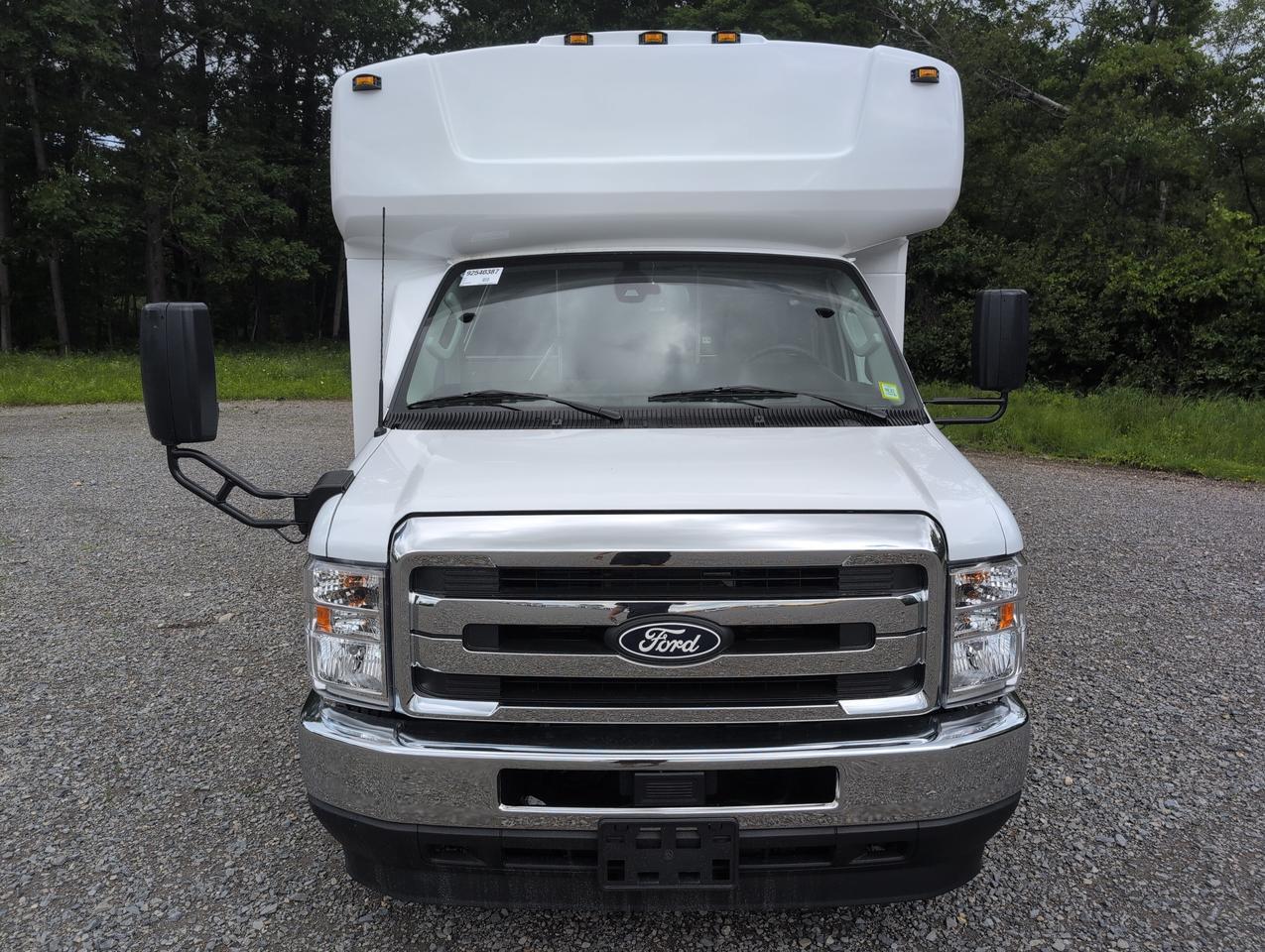 2027 Ford HLE HLE COACH Johnstown NY