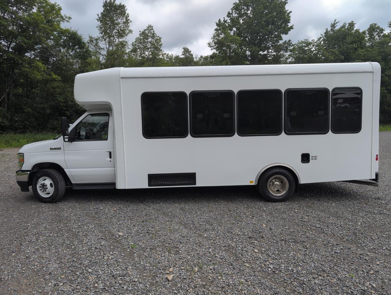 2027 Ford HLE HLE COACH Johnstown NY
