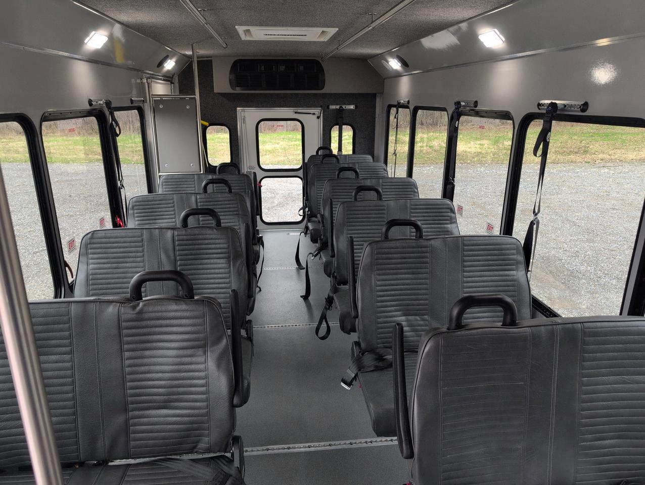 2027 Ford HLE HLE COACH Johnstown NY