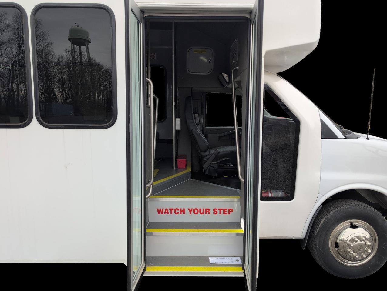 2027 Ford HLE HLE COACH Johnstown NY