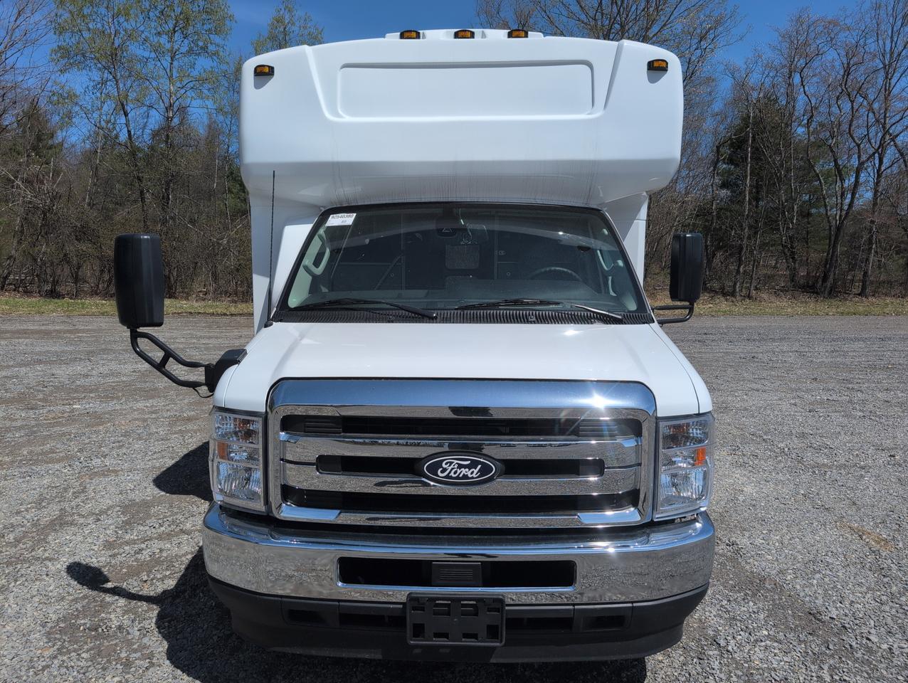 2027 Ford HLE HLE COACH Johnstown NY