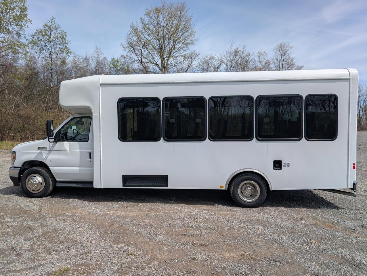 2027 Ford HLE HLE COACH Johnstown NY